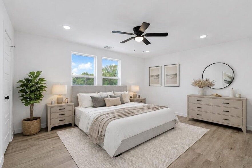 More Photos Of 8021 Birmingham st, Houston Apartments For Sale