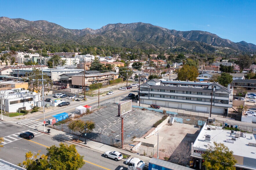 More Photos Of 9938 Commerce Ave, Tujunga Land For Sale