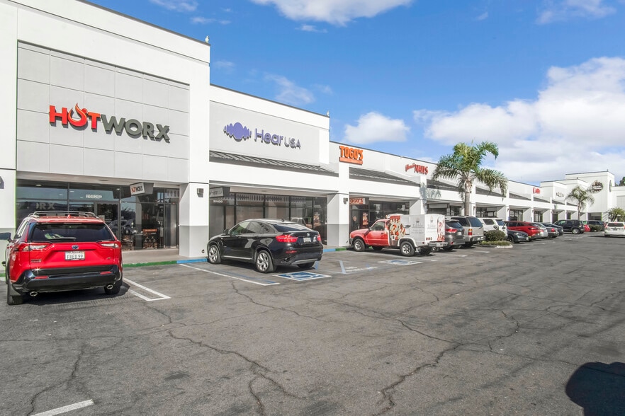 More Photos Of 20020-20140 Hawthorne Blvd, Torrance Freestanding For Lease