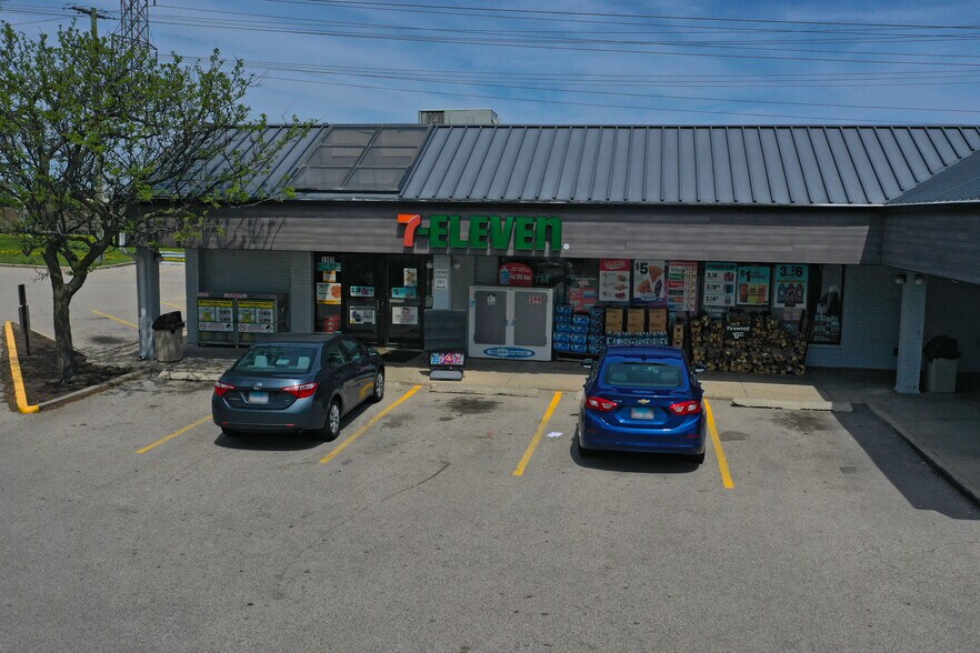 More Photos Of 1103-1165 Weiland Rd, Buffalo Grove Unknown For Lease