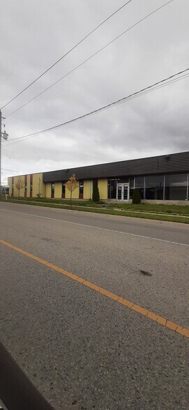 More Photos Of 510 First St, London Warehouse For Sale