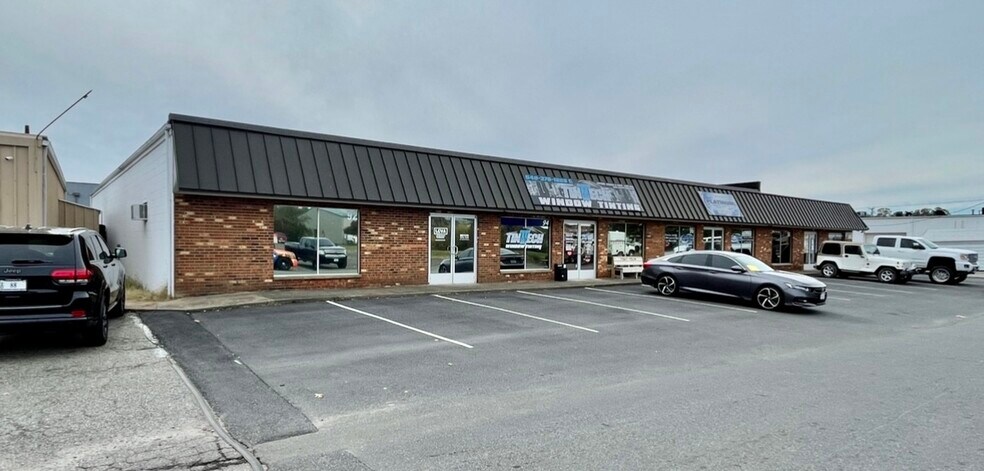 Primary Photo Of 92 Fleming St, Fredericksburg Unknown For Lease