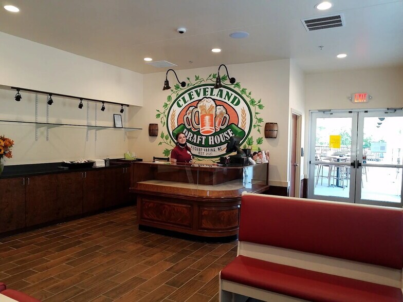 More Photos Of 1420 E Broad St, Fuquay Varina Restaurant For Sale