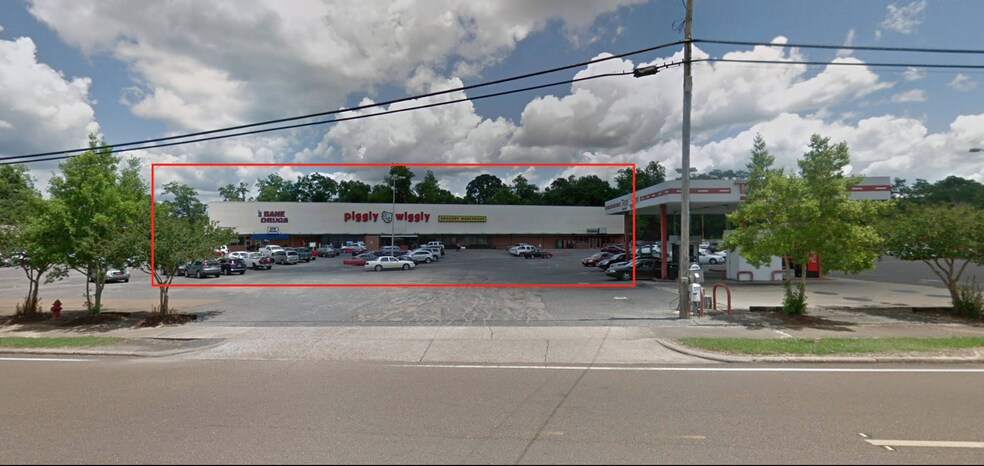 More Photos Of 360 W Monticello St, Brookhaven General Retail For Sale
