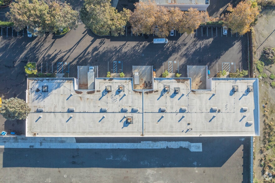 More Photos Of 25005 Viking St, Hayward Unknown For Lease