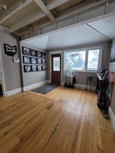 More Photos Of 7312 Center St, Mentor Freestanding For Lease