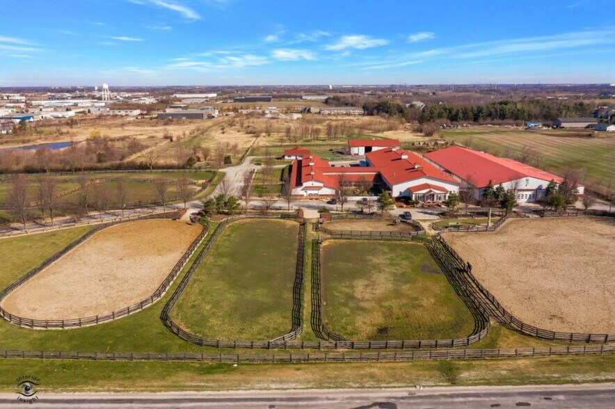 Primary Photo Of 9436 W Steger Rd, Frankfort Horse Stables For Sale