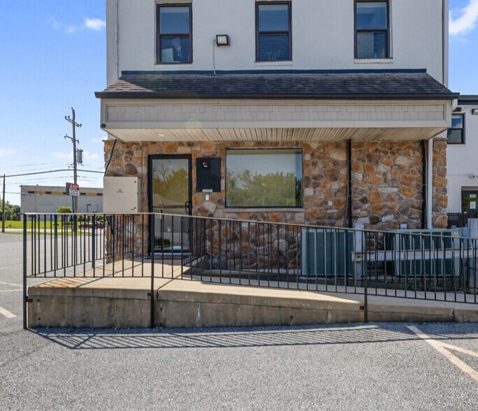 Primary Photo Of 363 E Lincoln Hwy, Exton Freestanding For Lease