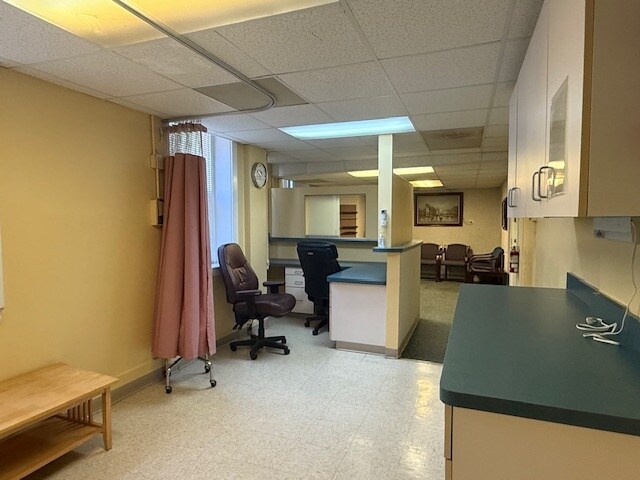More Photos Of 1180 Beacon St, Brookline Hospital For Lease