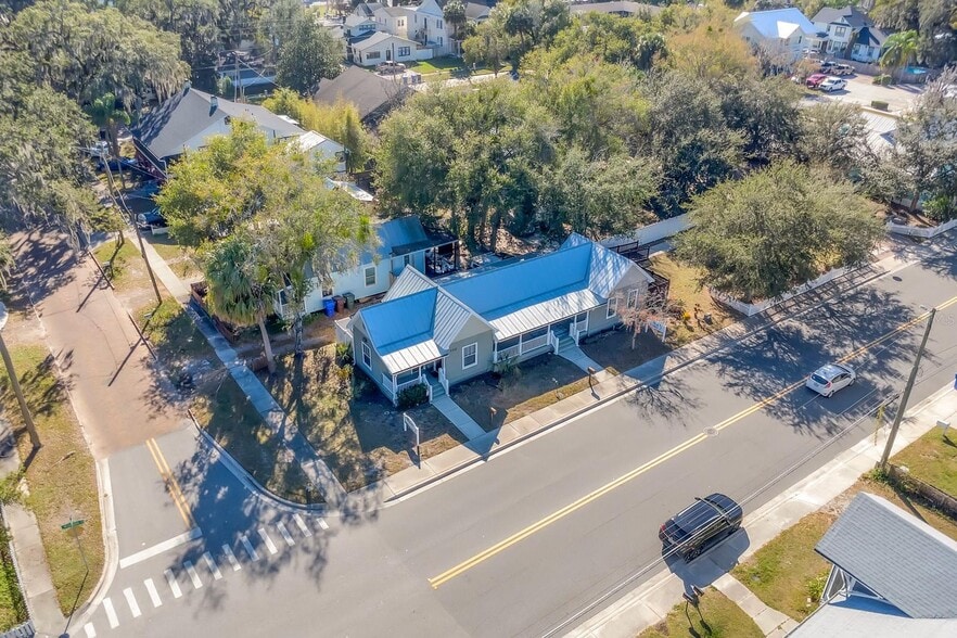 More Photos Of 702 Mabbette St, Kissimmee Office For Sale