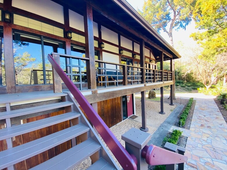 More Photos Of 1606 3rd Ave SE, Steinhatchee Lodge Meeting Hall For Sale