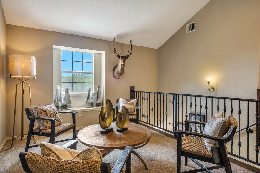 More Photos Of 6 US Highway 87, Comfort Office For Sale