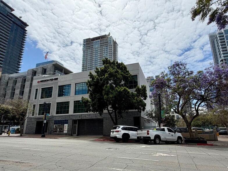 More Photos Of 1370 India St, San Diego Loft Creative Space For Lease