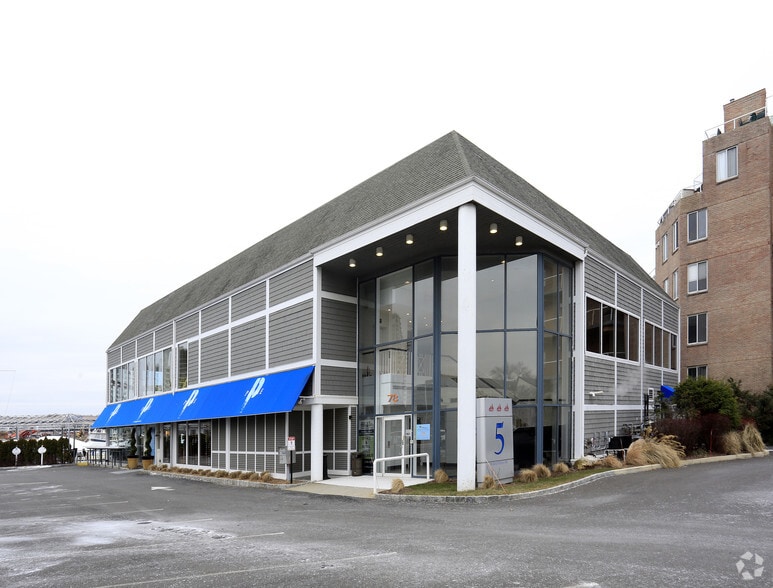 More Photos Of 46 Southfield Ave, Stamford Unknown For Lease