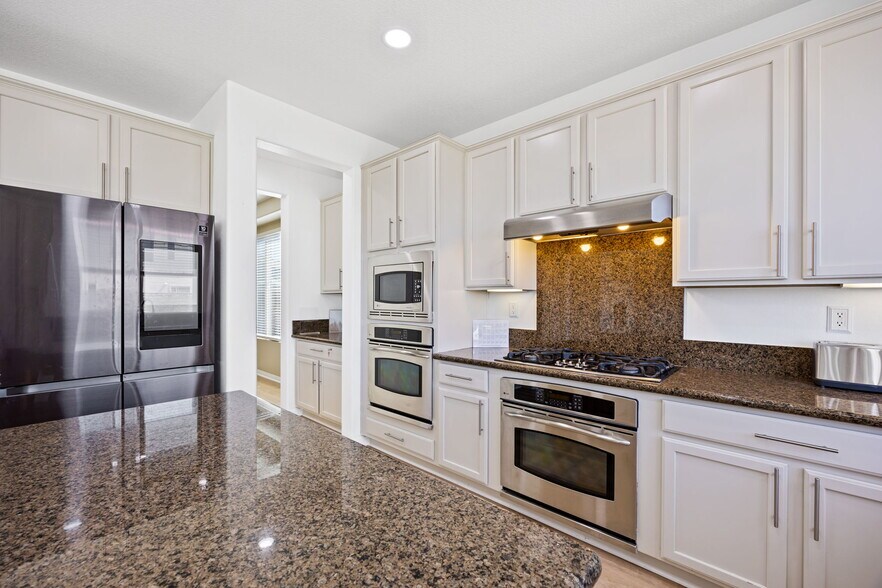 More Photos Of 4375 W Avenue M11, Lancaster Rehabilitation Center For Sale