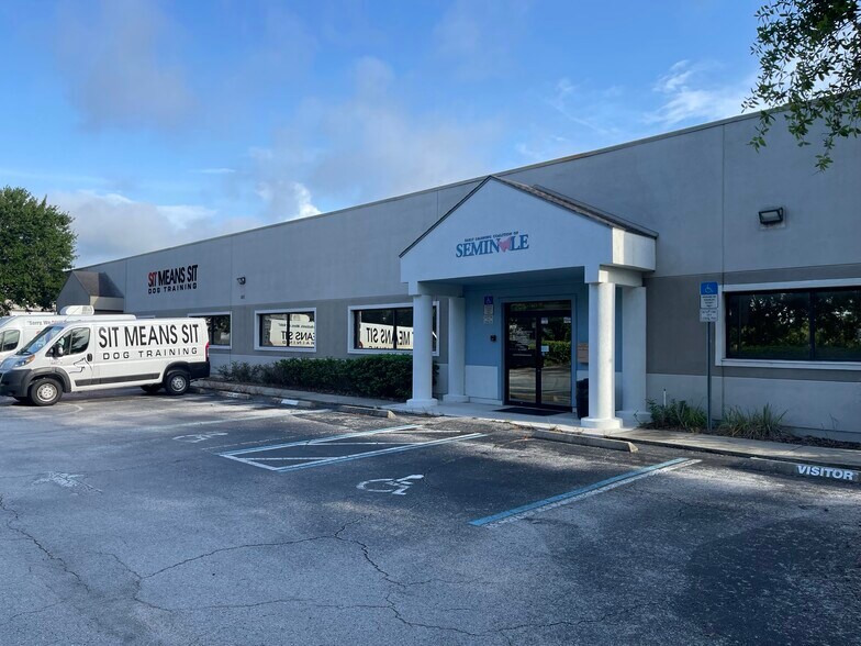 More Photos Of 280 Hunt Park Cv, Longwood Light Distribution For Lease