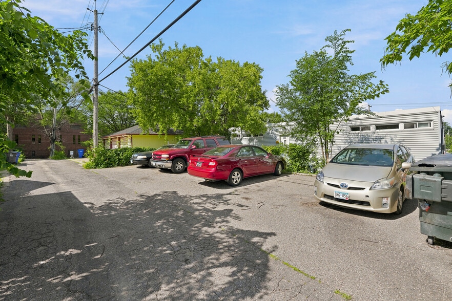 More Photos Of 394 Pierce St, Saint Paul Apartments For Sale