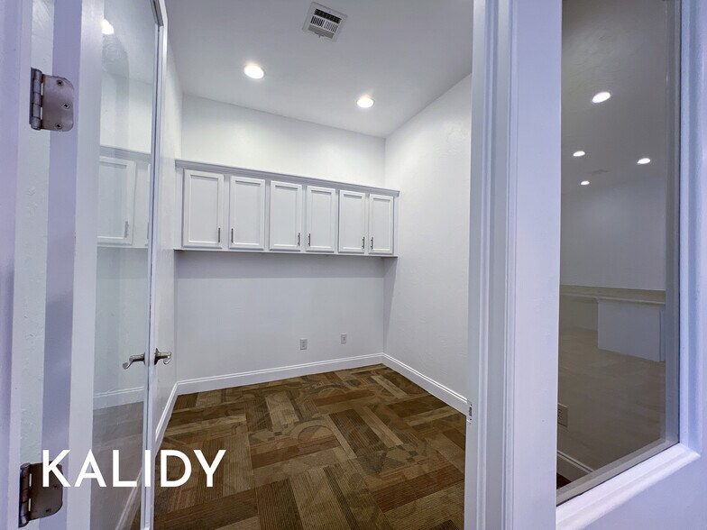 More Photos Of 14909 N Kelly Ave, Edmond Loft Creative Space For Lease