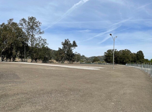 More Photos Of 256 W Stanley Ave, Ventura Land For Lease