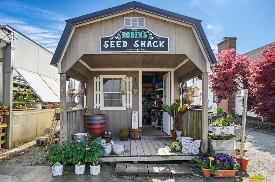 More Photos Of 1056 US-68, Xenia Garden Center For Sale