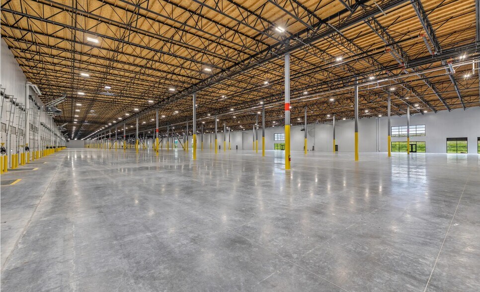 More Photos Of 216 Shannon Dr, Nampa Warehouse For Lease