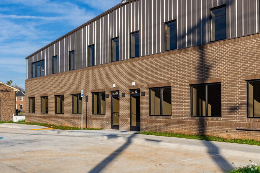 More Photos Of 410 Weakley Ln, Smyrna Warehouse For Sale