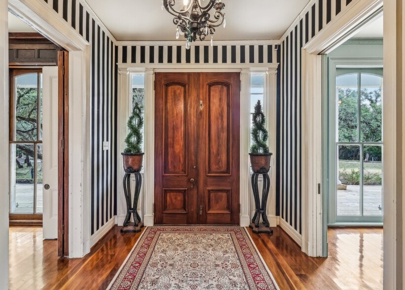 More Photos Of 7735 Mocking Bird Ln, San Antonio Lodge Meeting Hall For Sale