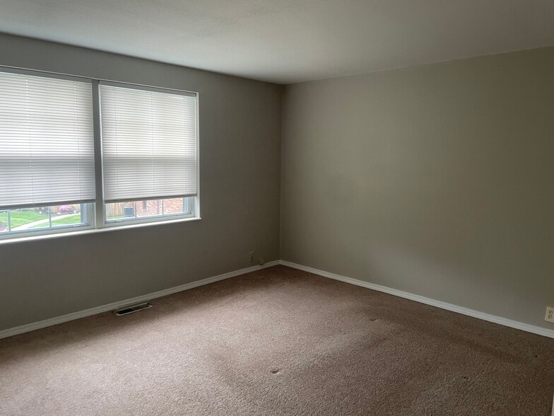 More Photos Of , Dayton Multifamily For Sale