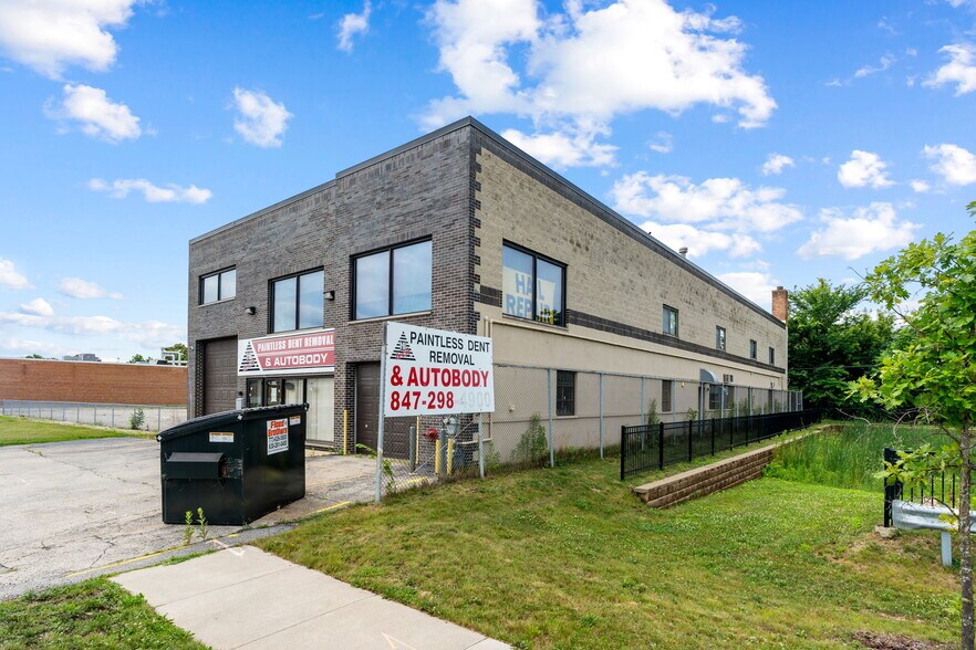 More Photos Of 1765 Busse Hwy, Des Plaines Warehouse For Sale