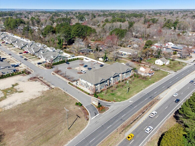 More Photos Of 6824 Colemans Crossing Ave, Hayes Storefront Retail Office For Lease