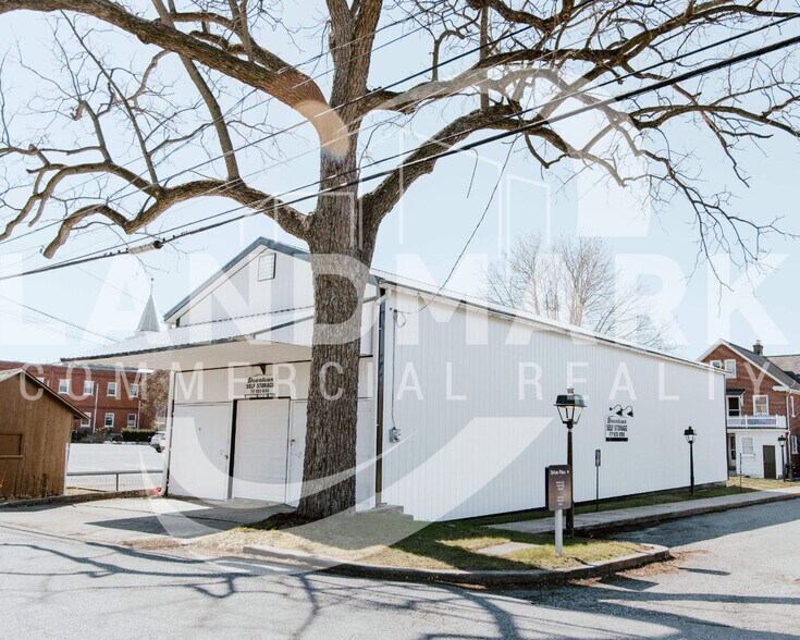 Primary Photo Of 220 S Cherry Aly, Elizabethtown Self Storage For Sale