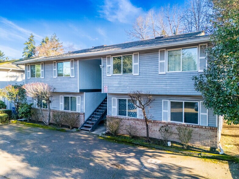 More Photos Of 3201-3205 S 208th St, Seatac Apartments For Sale