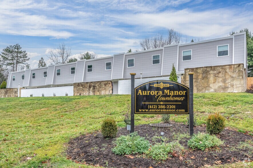 More Photos Of 2215 Aurora Dr, Pittsburgh Apartments For Sale