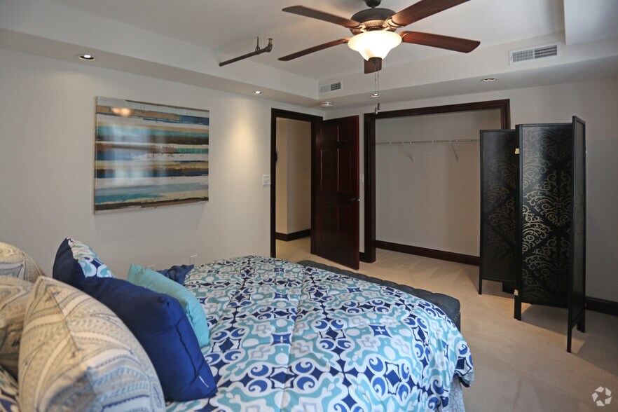 More Photos Of 1014-1024 Locust St, Saint Louis Apartments For Sale