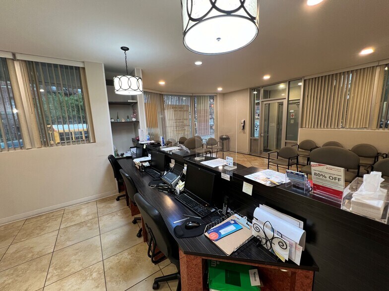 More Photos Of 2020 Cortelyou Rd, Brooklyn Coworking Space