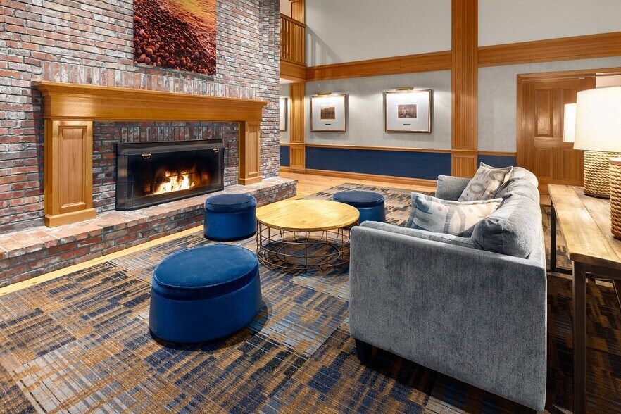 More Photos Of 9565 Semiahmoo Pky, Blaine Hotel For Sale