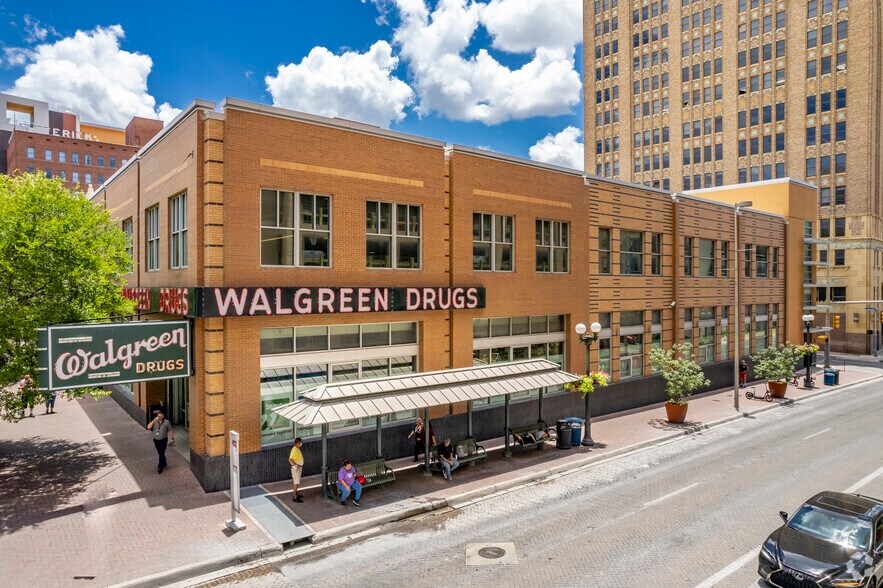 Primary Photo Of 500 Navarro St, San Antonio Office For Lease