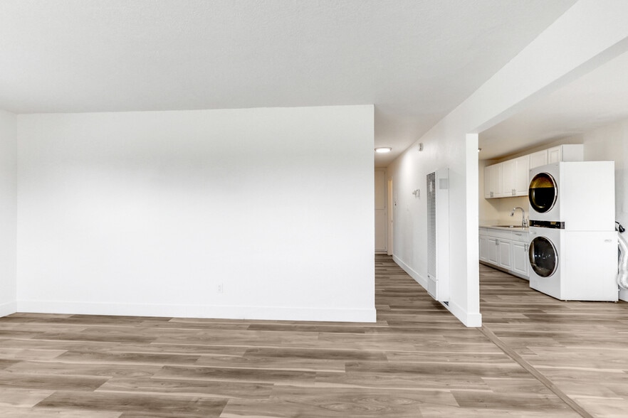 More Photos Of 3355 Lerwick Rd, Sacramento Apartments For Sale