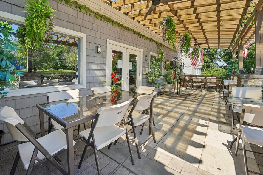 More Photos Of 2 E Passaic Ave, Nutley Restaurant For Sale