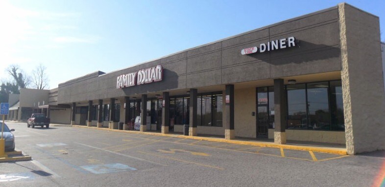 More Photos Of 1340 W Main St, Danville Storefront For Lease