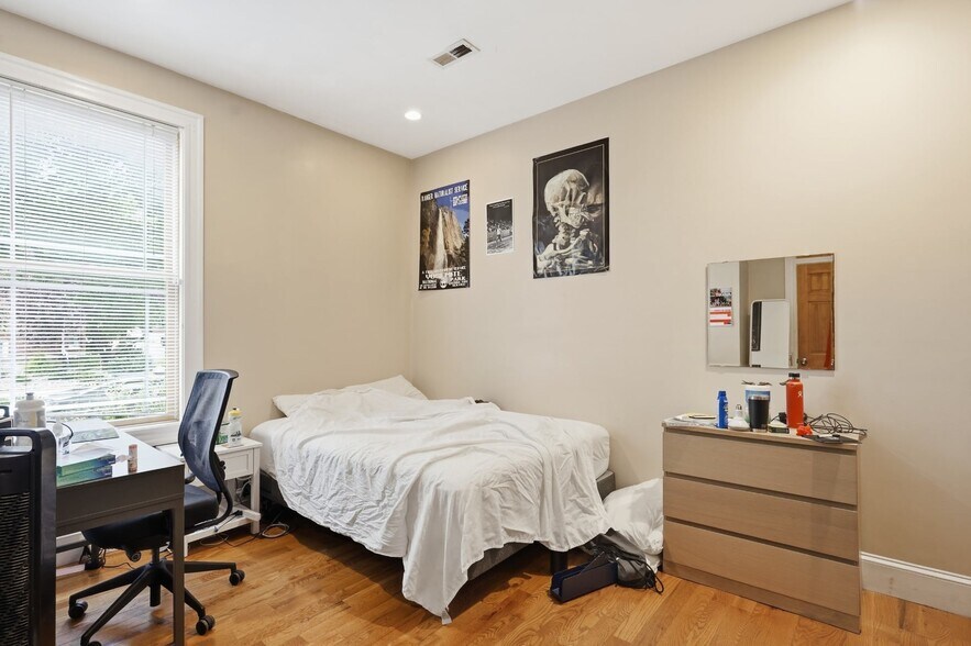 More Photos Of 299 Governor St, Providence Multifamily For Sale