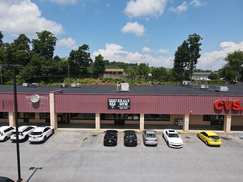 More Photos Of 5674 Highway 11 E, Piney Flats Unknown For Lease