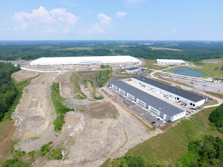 More Photos Of 110 S Campus Dr, Imperial Warehouse For Lease