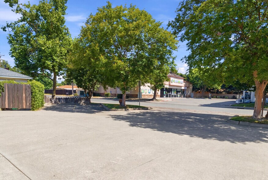 More Photos Of 2801 Godman Ave, Chico Office For Sale