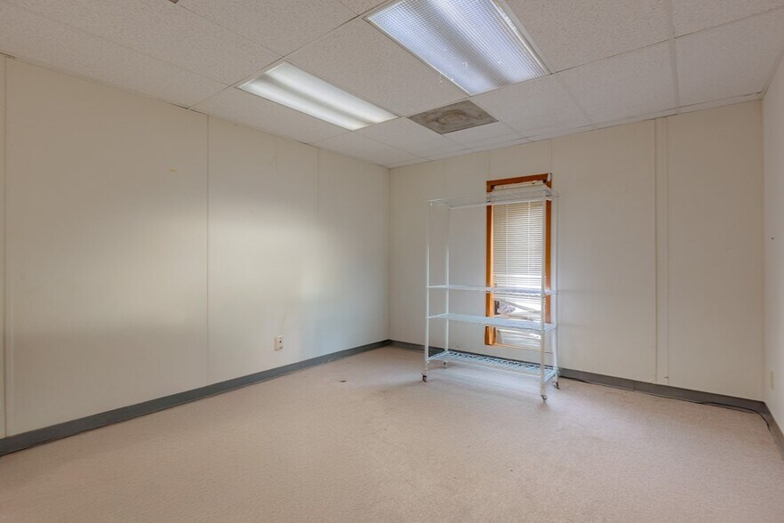 More Photos Of 12715 W 3rd St, Odessa Apartments For Sale