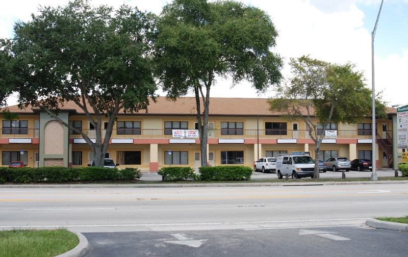 More Photos Of 13540 N Florida Ave, Tampa Office For Lease
