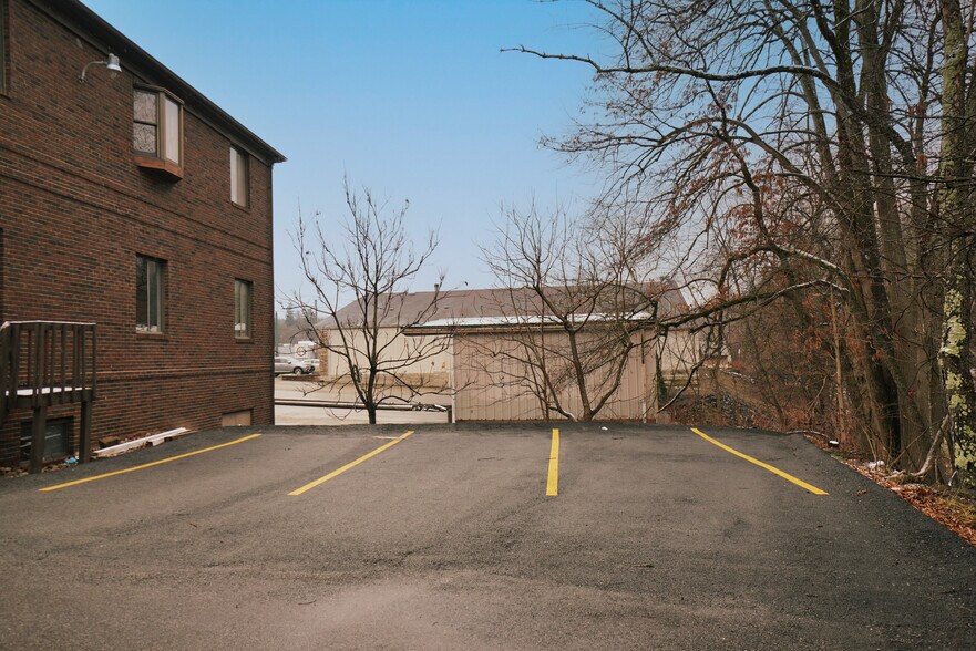 More Photos Of 4241 William Penn Hwy, Murrysville Office Residential For Sale