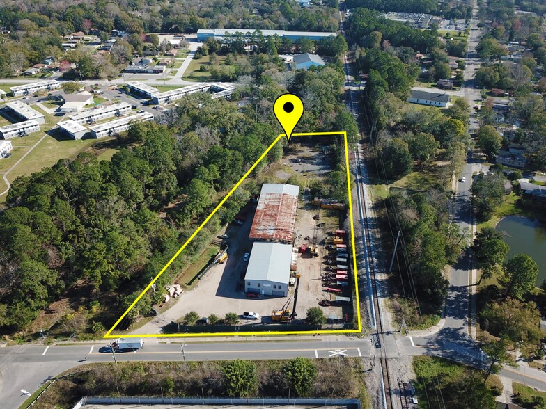 More Photos Of 5011 Vernon Rd, Jacksonville Manufacturing For Lease