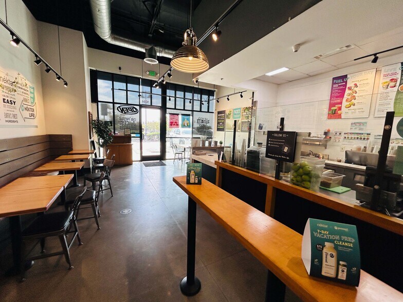 More Photos Of 1034 W Gladstone St, San Dimas Restaurant For Lease