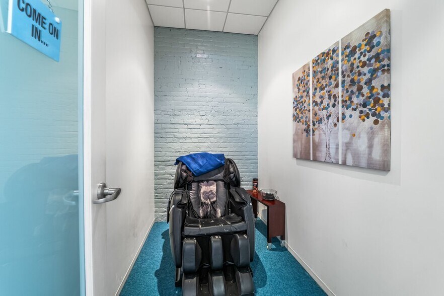 More Photos Of 315 E Bay St, Jacksonville Office For Lease